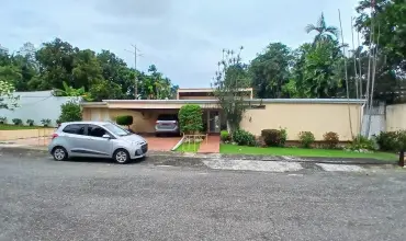 Venta de espaciosa casa en San Francisco. , 49 CALLE LAS VIOLETAS, Panamá, 24085