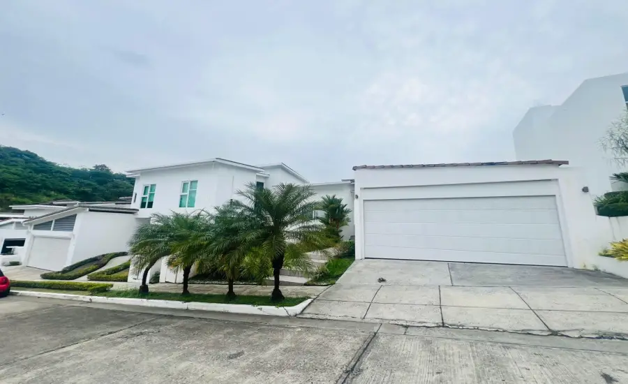 Casa en venta en Panama , PH HORIZONTES II, ALTOS DE PANAMA, Panamá, 24132