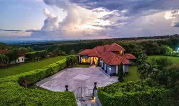 Magnifica Mansion en Los Molinos Boquete , 0 CHIRIQUI, BOQUETE, LOS MOLINOS, HOUSE 11, Chiriqui, 22061
