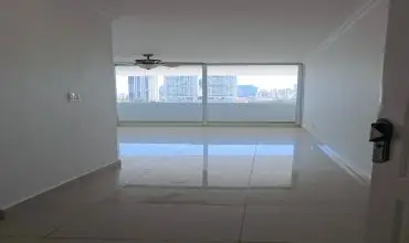 Se Vende Centrico Apartamento en San Francisco | 159 m&sup2; , P.H. INFINITY C. 73 ESTE / SAN FRANCISCO, Panamá, 24827