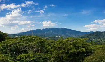 Cabana con Vistas al Volcan Baru en Venta en Jaramillo , JARAMILLO, BOQUETE, Chiriqui, 25147