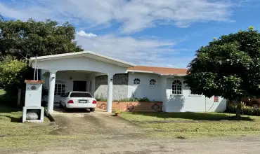 SE VENDE CASA EN EL BOULEVARD DE LAS TABLAS , CALLE 2DA EL BOULEVARD DE LAS TABLAS, Los Santos, 25409