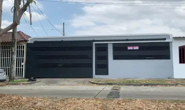Venta de casa en Las Acacias , AVENIDA GUILLERMO E. QUIJANO, Panamá, 24934