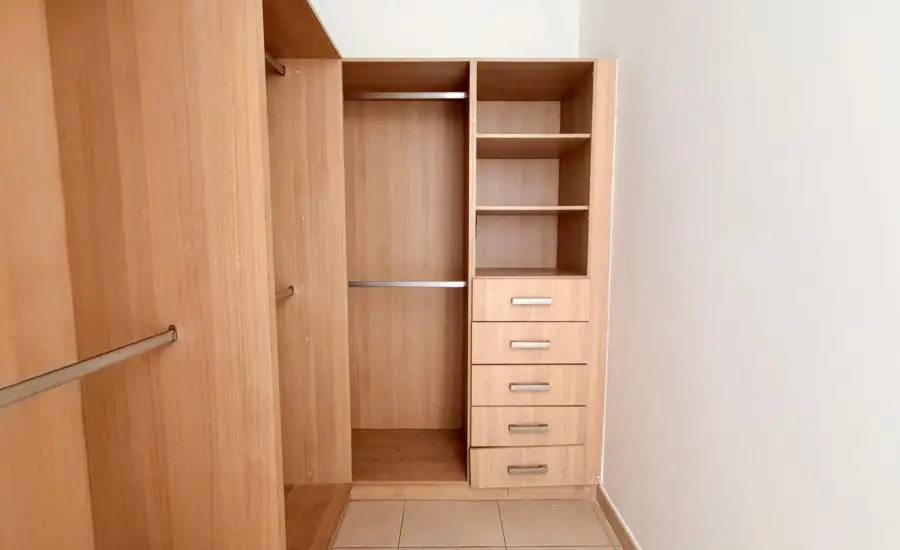PISO ALTO EN AV BALBOA - WATERS 68D - 122 M2 , AVENIDA BALBOA, Panamá, 25720
