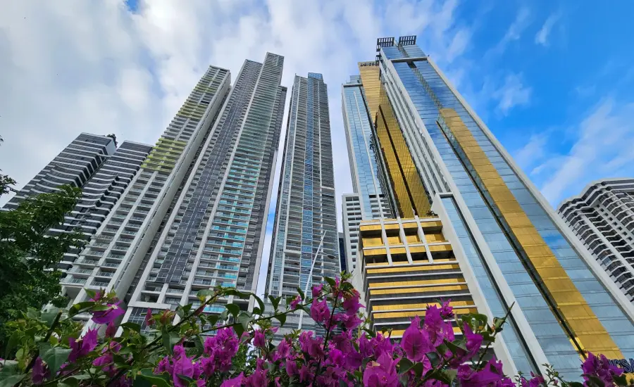 PISO ALTO EN AV BALBOA - WATERS 68D - 122 M2 , AVENIDA BALBOA, Panamá, 25720