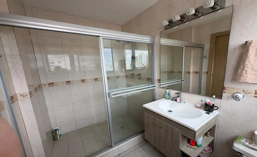 Venta de apartamento en PH Star Bay (3 estacionamientos + 1 deposito) , PH STAR BAY (SAN FRANCISCO), CALLE ALFREDO SINCLAIR, Panamá, 25798