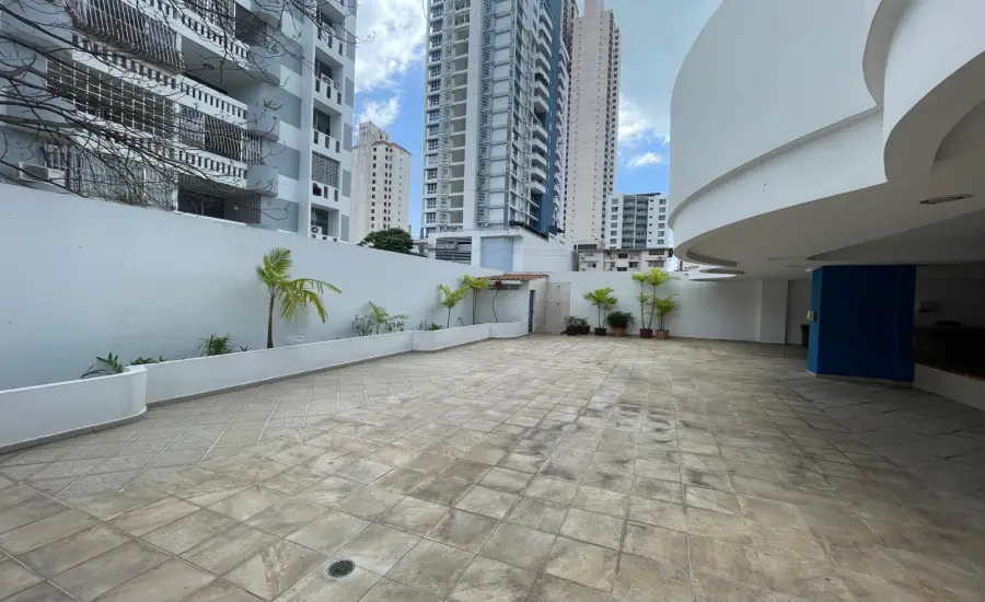 Venta de apartamento en PH Star Bay (3 estacionamientos + 1 deposito) , PH STAR BAY (SAN FRANCISCO), CALLE ALFREDO SINCLAIR, Panamá, 25798