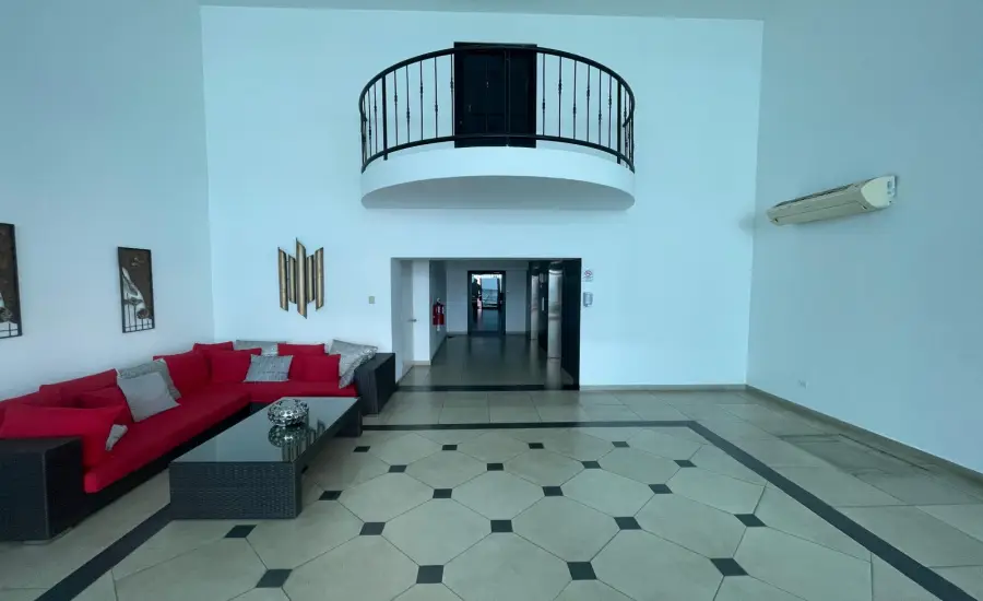 Venta de apartamento en PH Star Bay (3 estacionamientos + 1 deposito) , PH STAR BAY (SAN FRANCISCO), CALLE ALFREDO SINCLAIR, Panamá, 25798
