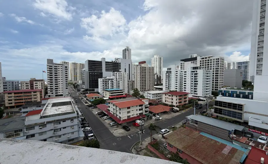 Venta de apartamento en PH Star Bay (3 estacionamientos + 1 deposito) , PH STAR BAY (SAN FRANCISCO), CALLE ALFREDO SINCLAIR, Panamá, 25798