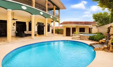 Casa en Venta en La Alameda con Piscina y Paneles , LA ALAMEDA, Panamá, 25897