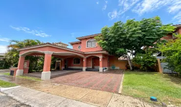 Casa Familiar en Venta Costa Sur - Cerca de Escuelas Internacionales , NA COSTA SUR, PH EL DORAL, Panamá, 26002