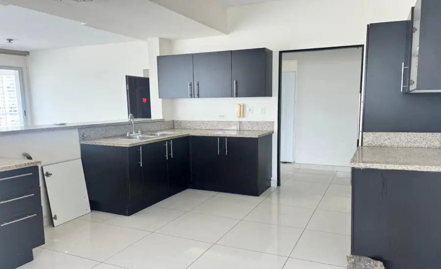Banco vende apto. en PH KEOPS TOWER &ndash; SAN FRANCISCO , KEOPS, Panamá, 26069