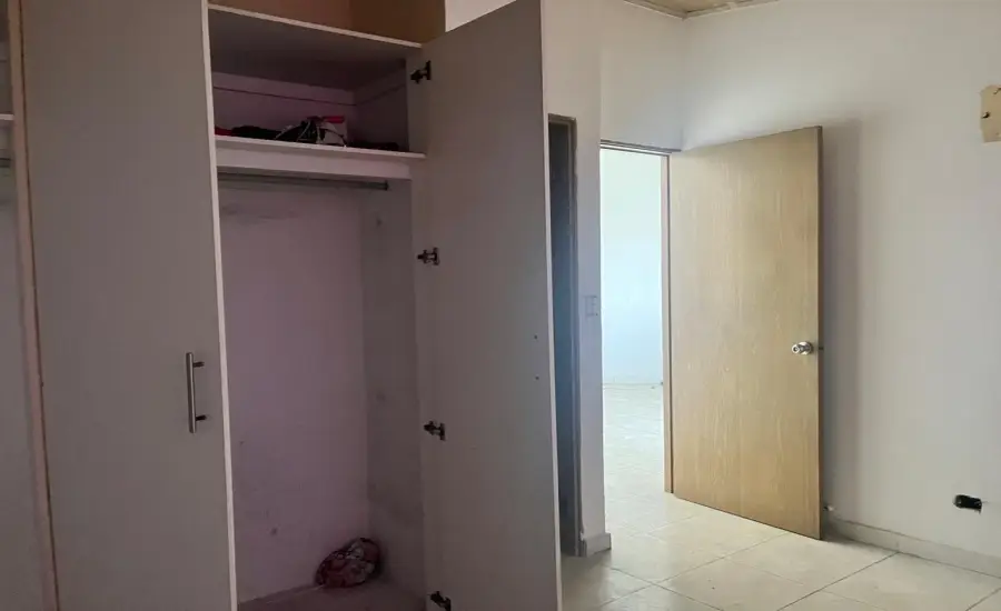 Banco vende apto. en PH RESIDENCIAL LLANO BONITO &ndash; JUAN DIAZ , RESIDENCIAL LLANO BONITO, Panamá, 26071