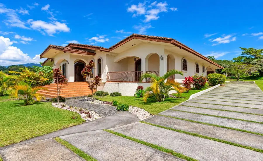 Se Vende Amplia Casa de 3 Recamaras en Boquete , 0 CHIRIQUI, BOQUETE COUNTRY CLUB, G41, Chiriqui, 26076