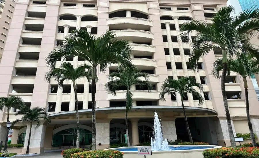 Banco vende apto. en PH COSTA PACIFICA &ndash; SAN FRANCISCO , COSTA PACIFICA, Panamá, 26077