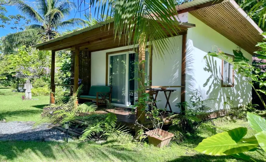 Hermosa Casa Tropical con Cabana para Huespedes y Piscina. , BIG CREEK, ISLA COLON, BOCAS DEL TORO, Bocas del Toro, 26085