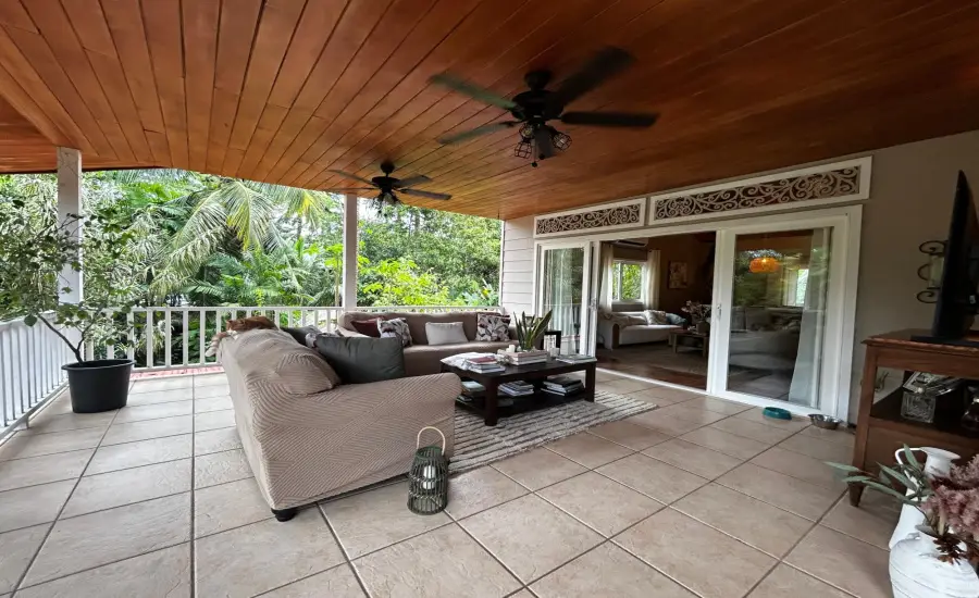 Hermosa Casa Tropical con Cabana para Huespedes y Piscina. , BIG CREEK, ISLA COLON, BOCAS DEL TORO, Bocas del Toro, 26085