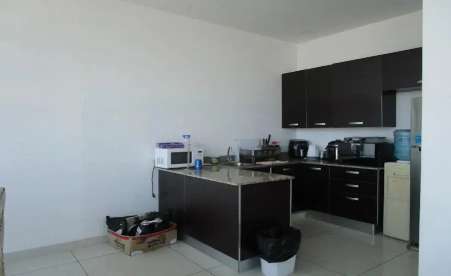 Banco vende local comercial en Interplaza , PH INTERPLAZA, Colon, 22274