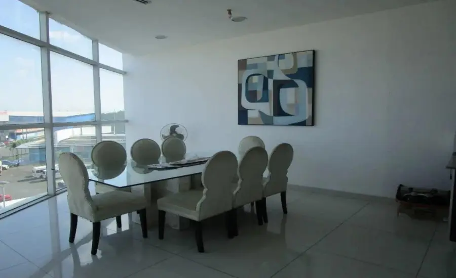 Banco vende local comercial en Interplaza , PH INTERPLAZA, Colon, 22274