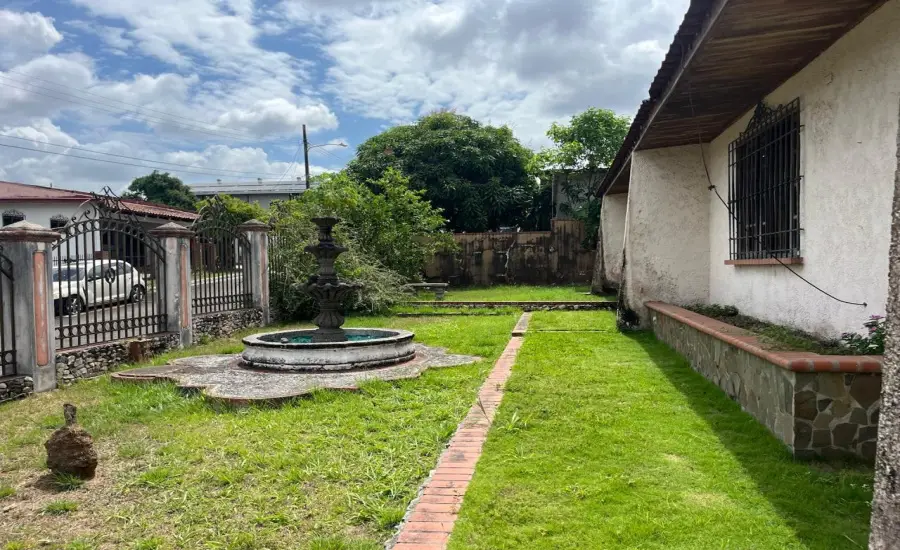 Banco Vende Casa en LOS CIPRESES II, San Miguelito , VILLA ZAITA, Panamá, 24710