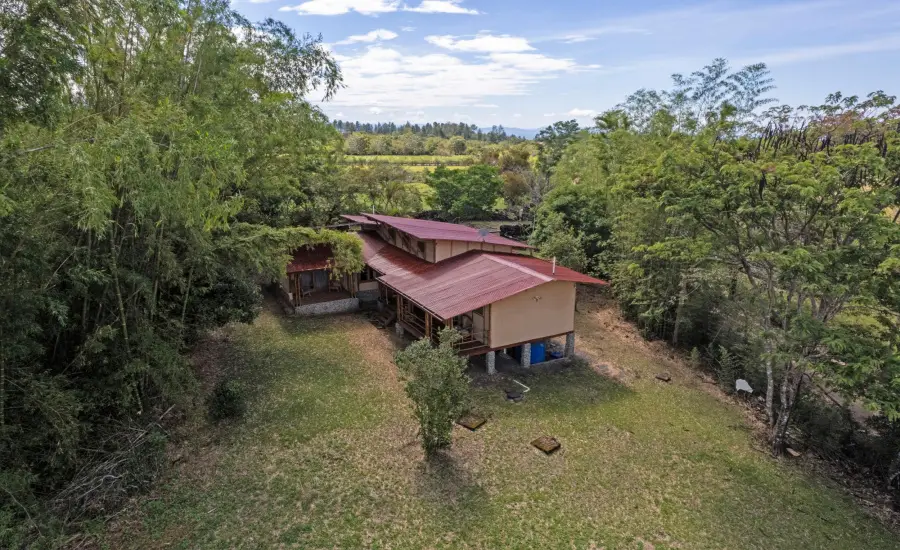 Casa Ecologica de Bambu de 2 Recamaras 2 Banos en Boquete , 0 CHIRIQUI, ALTO BOQUETE, LAS TRANCAS, Chiriqui, 24683