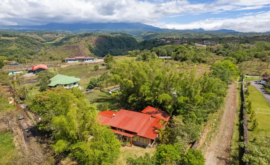 Casa Ecologica de Bambu de 2 Recamaras 2 Banos en Boquete , 0 CHIRIQUI, ALTO BOQUETE, LAS TRANCAS, Chiriqui, 24683