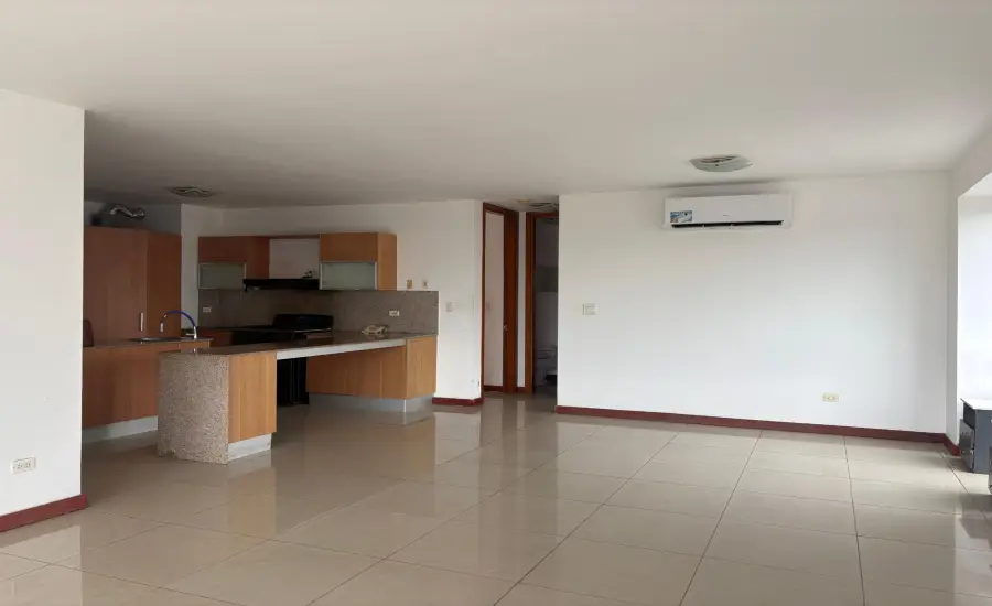 Venta de apartamento en PH Bahia del Golf, Coco del Mar , C. REPUBLICA DE LA INDIA, PH BAHIA DEL GOLF, Panamá, 26099