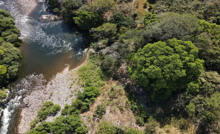 A orillas del rio 3 hectareas cerca de Santa Fe , 3 HAS SANTA FE, Veraguas, 26101