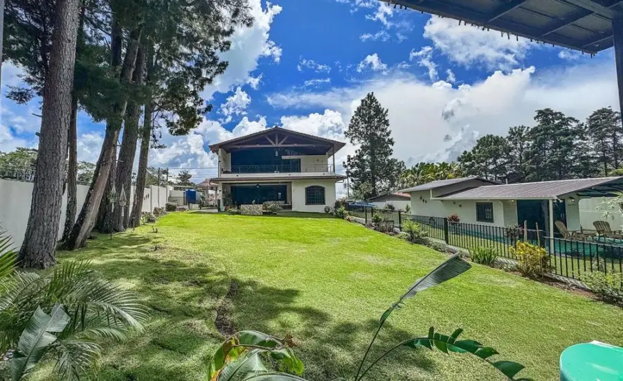 Casa de Lujo Amoblada en Santa Lucia, Boquete , SANTA LUCIA, VOLCANCITO, BOQUETE, Chiriqui, 26105