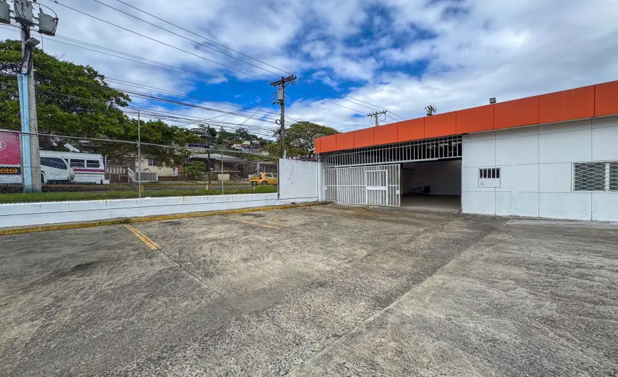 Terreno con Bodega en Monte Oscuro , MONTE OSCURO, CALLE CUARTA, Panamá, 24700