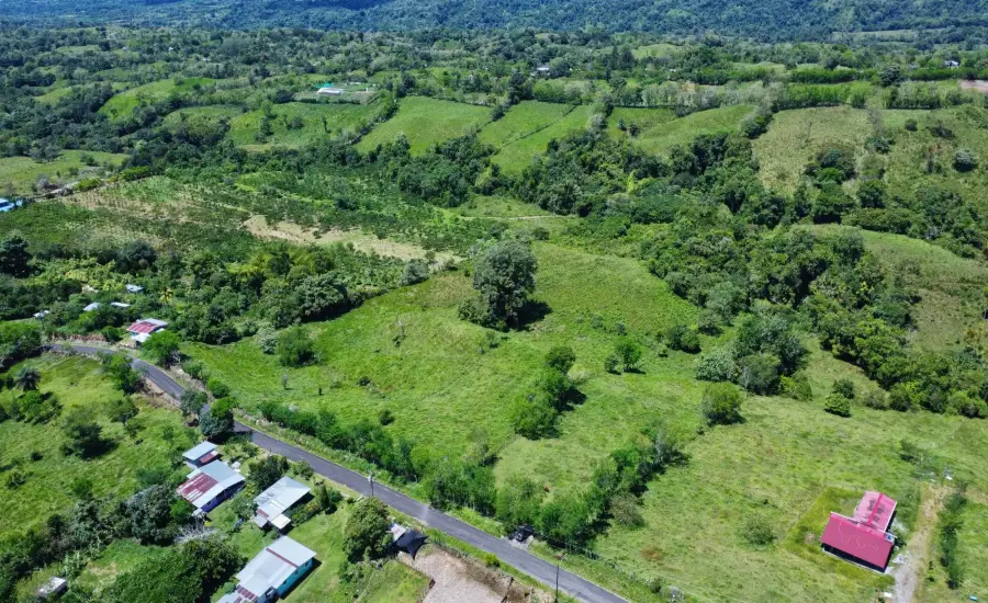 Terreno Edificable de 7.41 Acres en Santa Rosa Bugaba , 0 CHIRIQUI, BUGABA, SANTA ROSA, Chiriqui, 26111