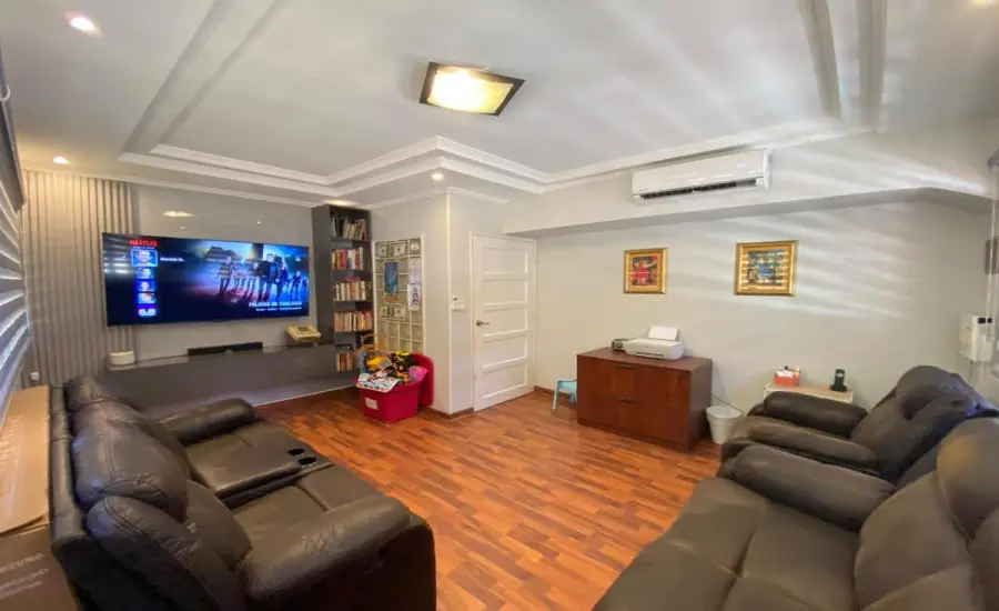 Hogar Familiar con Piscina y Jacuzzi. &iexcl;Solo Trae tus Maletas! , URBANIZACION MIRAFLORES BETANIA, Panamá, 26112
