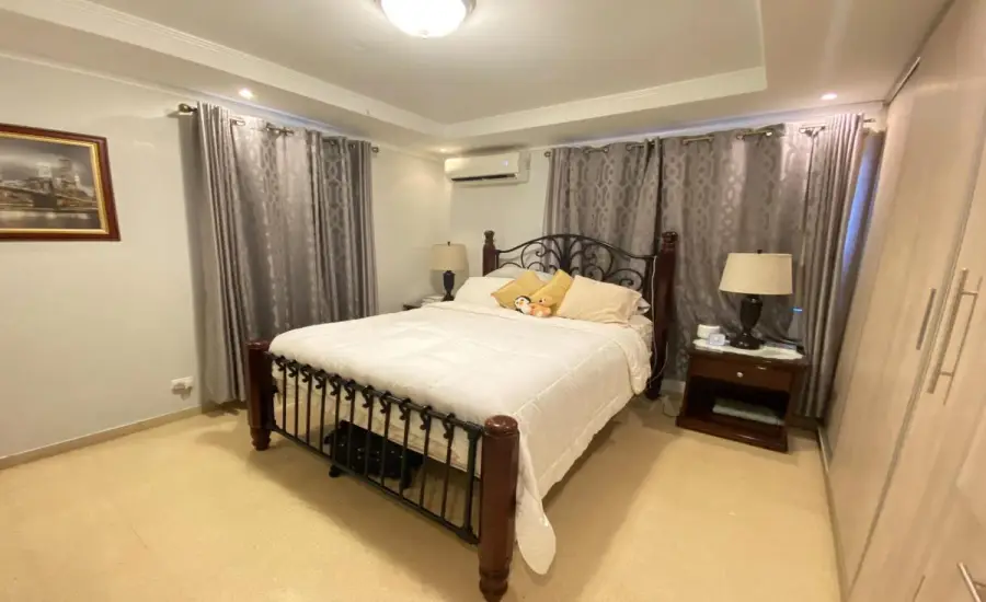 Hogar Familiar con Piscina y Jacuzzi. &iexcl;Solo Trae tus Maletas! , URBANIZACION MIRAFLORES BETANIA, Panamá, 26112