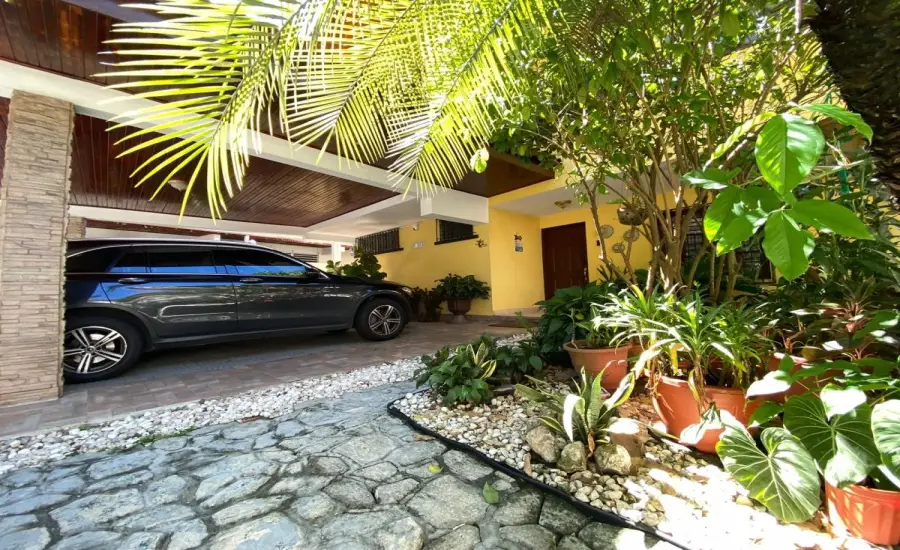 Hogar Familiar con Piscina y Jacuzzi. &iexcl;Solo Trae tus Maletas! , URBANIZACION MIRAFLORES BETANIA, Panamá, 26112