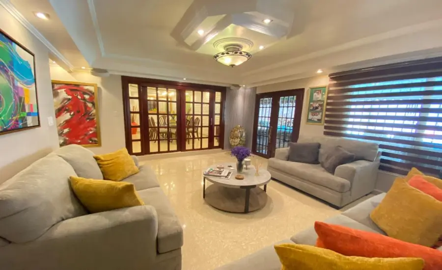 Hogar Familiar con Piscina y Jacuzzi. &iexcl;Solo Trae tus Maletas! , URBANIZACION MIRAFLORES BETANIA, Panamá, 26112