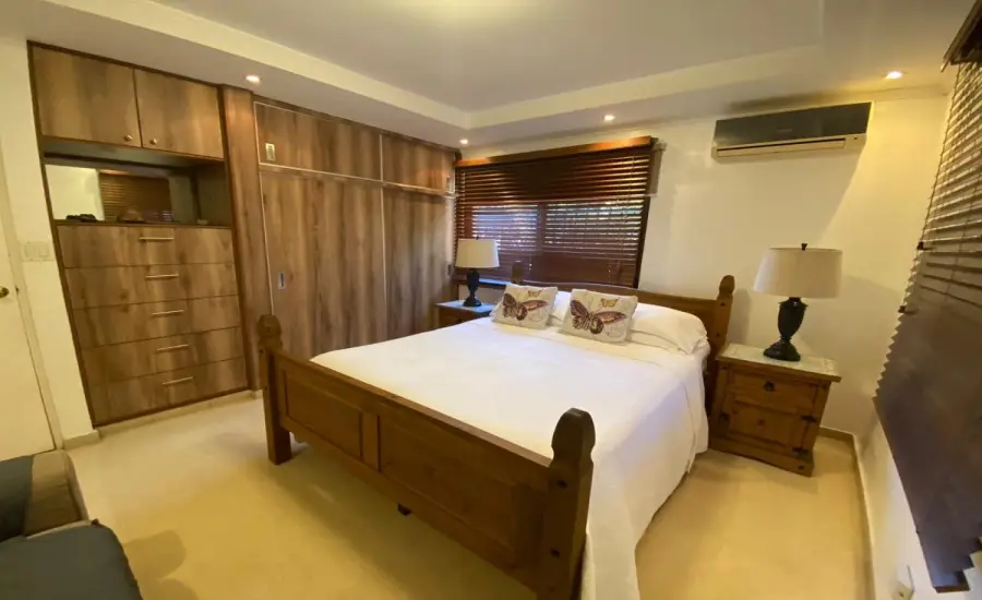 Hogar Familiar con Piscina y Jacuzzi. &iexcl;Solo Trae tus Maletas! , URBANIZACION MIRAFLORES BETANIA, Panamá, 26112