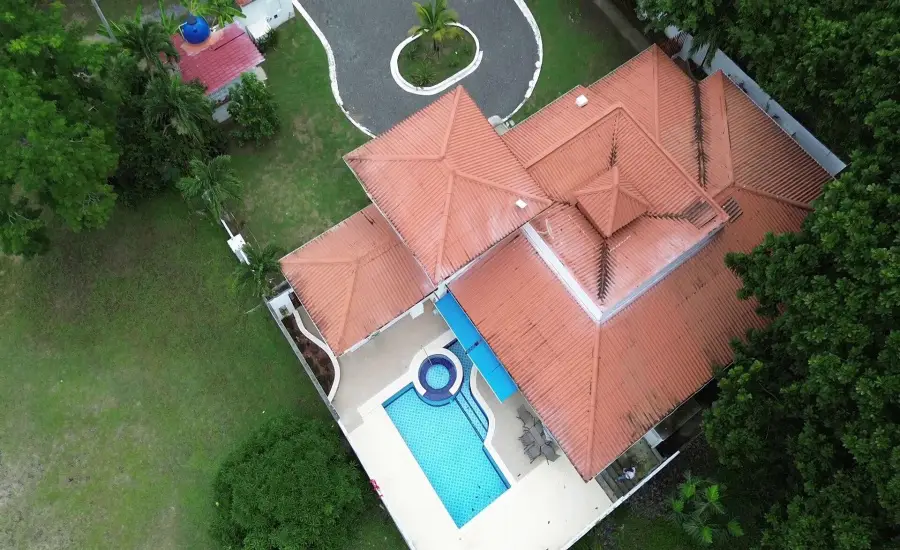 Casa de 4 Recamaras con Piscina Privada y Jacuzzi en El Espino , CALLE LOS GUAYACANES, CASA 94, HACIENDA EL VALLE DE SANTA CATALINA, EL ESPINO, Panamá Oeste, 26123
